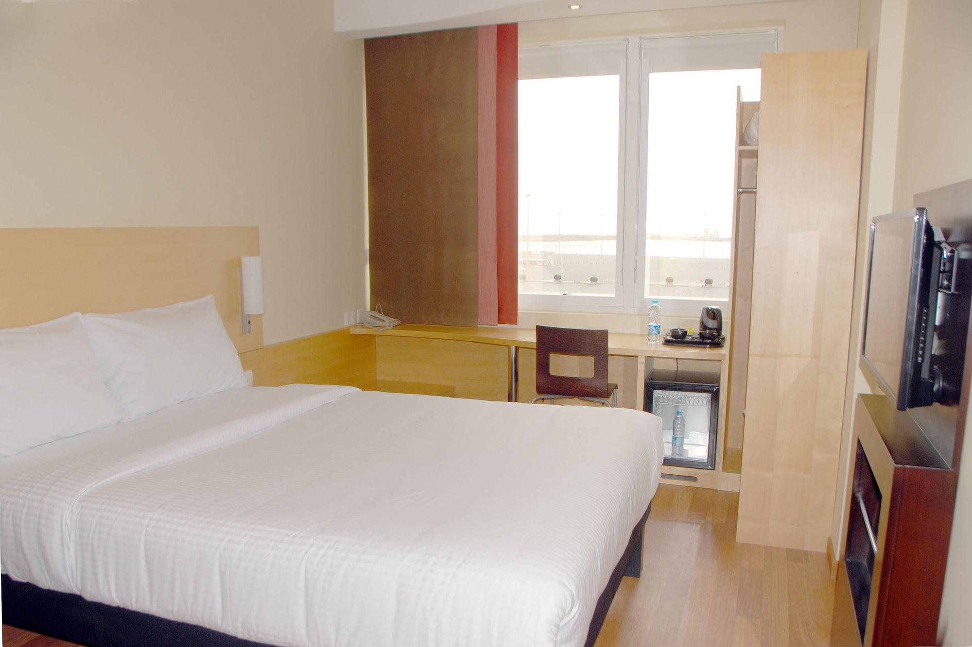 Ibis 3*